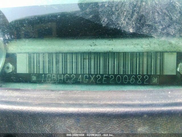 Chevrolet SILVERADO 2500HD 2002 1GBHC24GX2E200682 Image 9