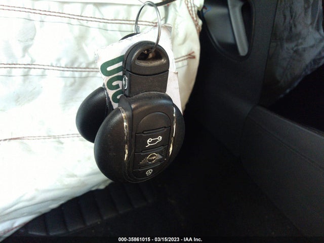 2022 MINI HARDTOP 2 DOOR COOPER SE VIN: WMW13DJ06N2P98675
