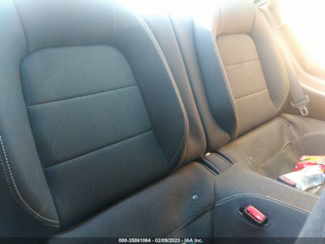 1FA6P8AM5H5257200 Ford Mustang V6