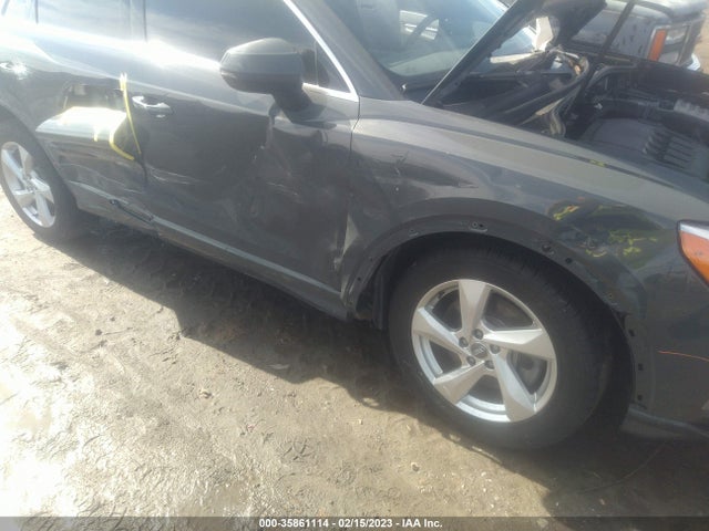 WA1AECF3XL1114346 Audi Q3 PREMIUM