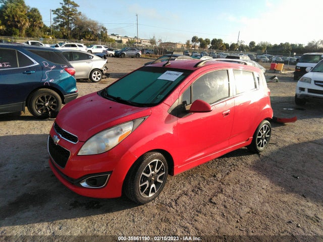 Chevrolet Spark Lt 2013 KL8CF6S99DC583255 Image 2