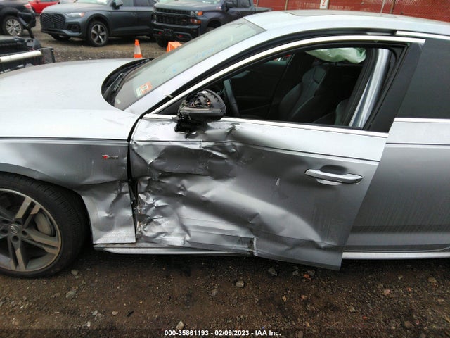 WAUENAF4XJA056012 Audi A4 Premium Plus