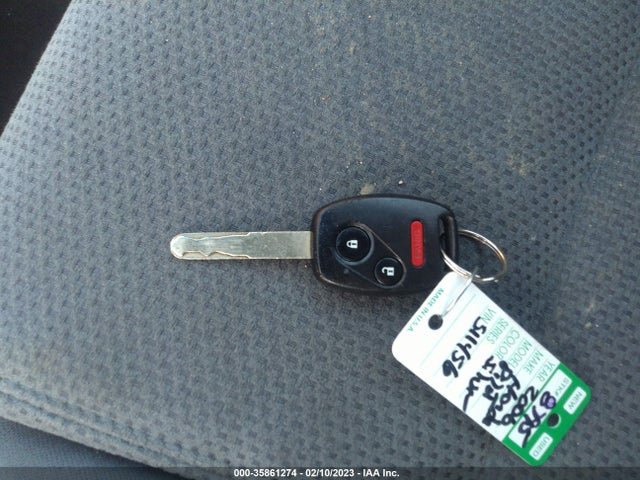 2006 HONDA PILOT EX VIN: 2HKYF18476H511456