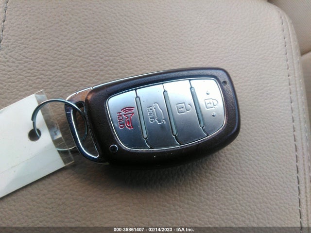 2015 Hyundai Sonata, VIN: 5NPE34AF7FH035055