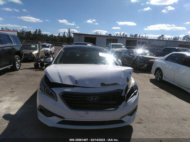 2015 Hyundai Sonata, VIN: 5NPE34AF7FH035055