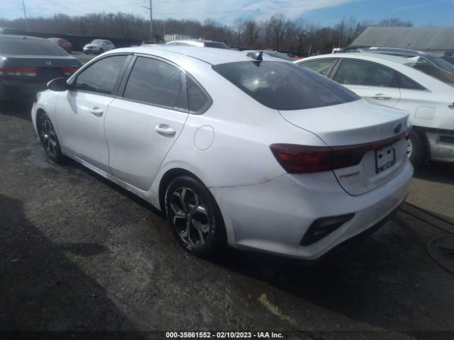 3KPF24AD0KE029618 KIA Forte Lxs