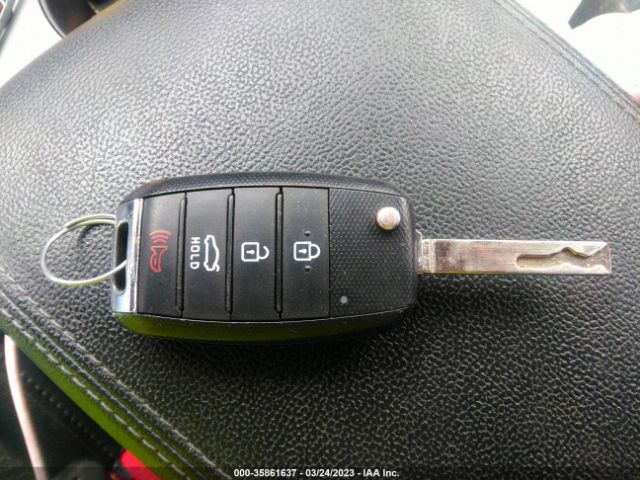 5XXGT4L34JG257049 KIA Optima S