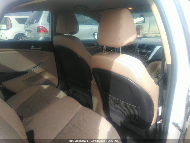 2016 HYUNDAI ACCENT SE VIN: KMHCT4AE1GU116375