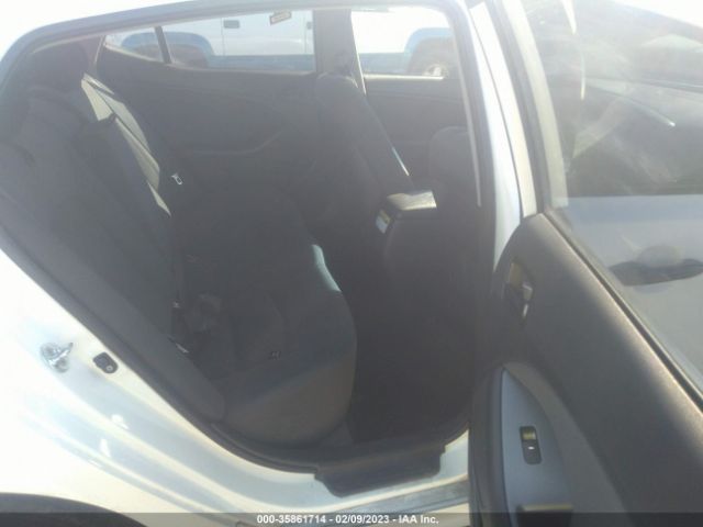 KNAGM4A76F5634685 KIA Optima Lx