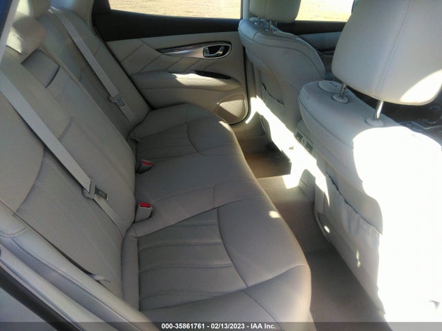 35861761 :رقم المزاد ، JN1BY1AR8BM375881 vin ، 2011 Infiniti M37 مزاد بيع