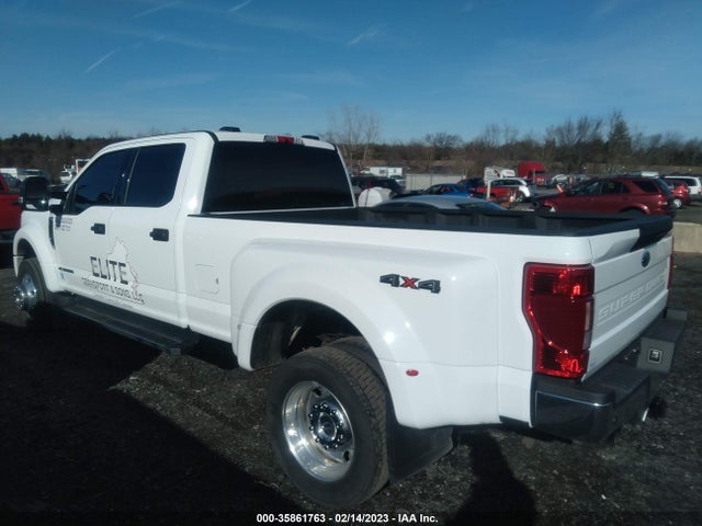 2022 Ford F-450, VIN: 1FT8W4DT5NEE11580