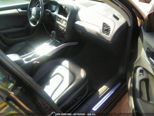 WAUAFAFLXAN032773 Audi A4 2.0t Premium