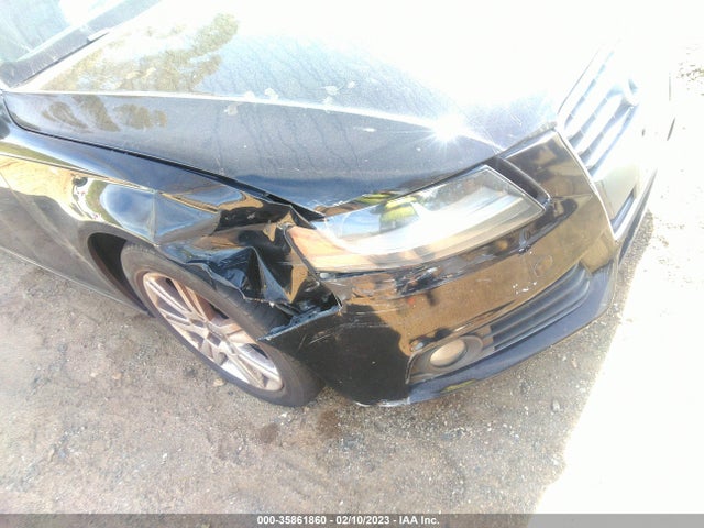 WAUAFAFLXAN032773 Audi A4 2.0t Premium
