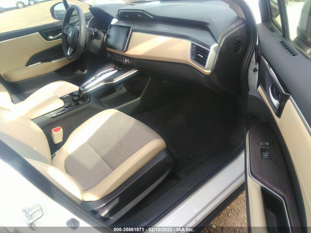2019 Honda Clarity, VIN: JHMZC5F11KC001038