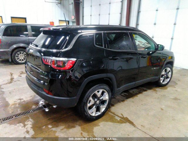 3C4NJDCB2JT479808 Jeep Compass Limited