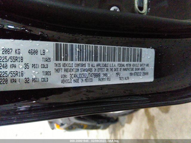 3C4NJDCB2JT479808 Jeep Compass Limited