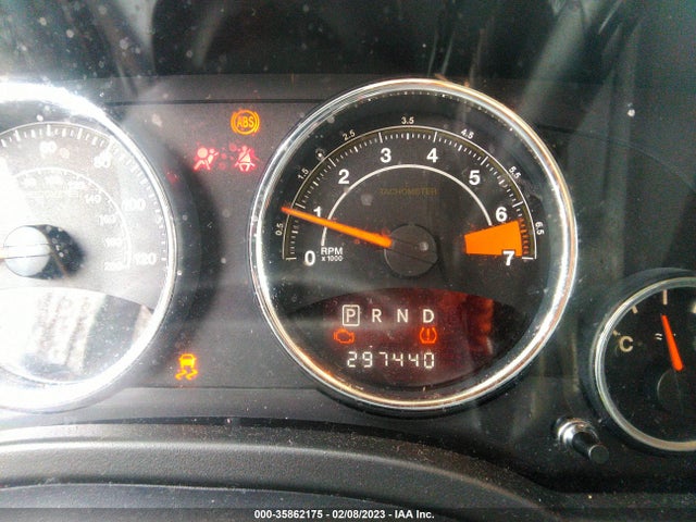 Jeep Compass 2014 1C4NJDEB1ED537187 Image 8
