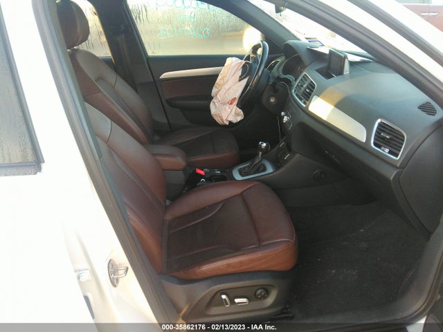 WA1BCCFS5JR016857 Audi Q3 Premium/sport Premium