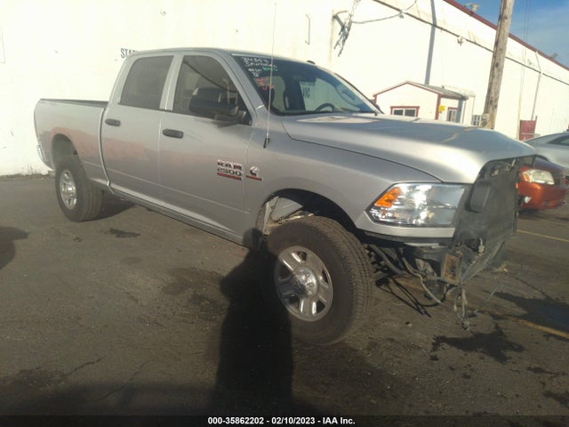 RAM 2500 Tradesman 2018 3C6UR5CL6JG148202 главное изображение