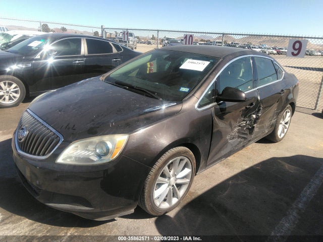 Buick Verano 2015 1G4PP5SK2F4111474 Image 2
