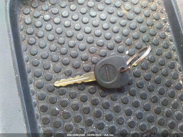 GMC Yukon 2003 1GKEK13ZX3R174937 Image 3