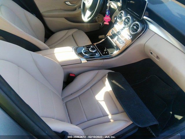 55SWF4JB3HU233480 Mercedes-Benz C-class C 300