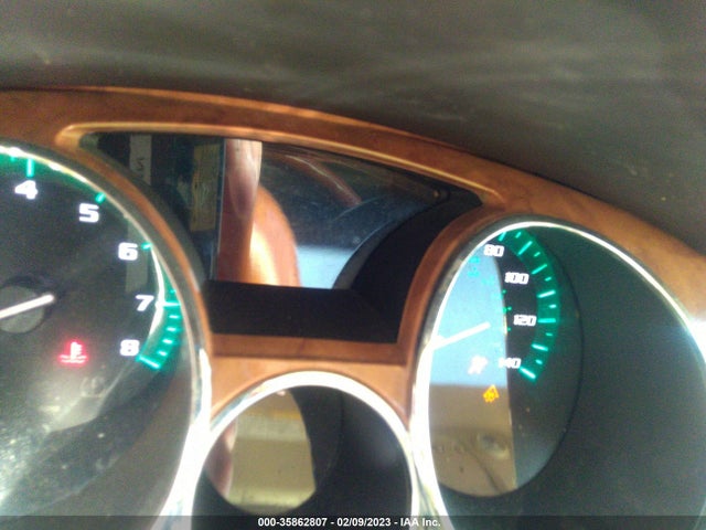 2008 BUICK ENCLAVE CXL VIN: 5GAER23718J223641