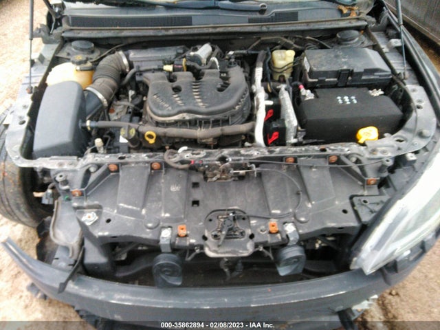 Chrysler 200 S 2015 1C3CCCBG5FN698511 Image 10