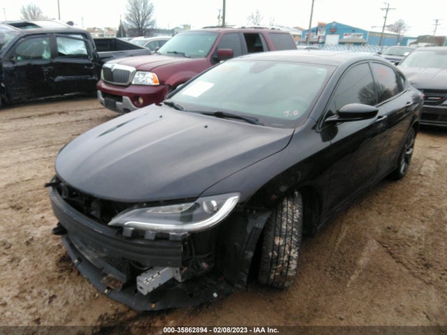 Chrysler 200 S 2015 1C3CCCBG5FN698511 Image 2