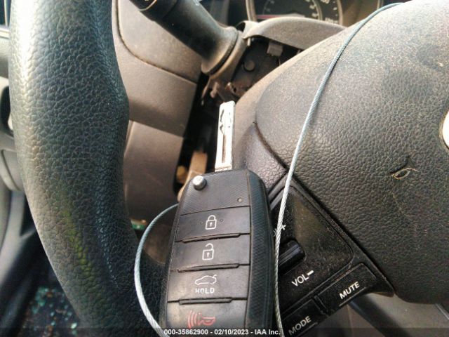 KNADM4A33E6354330 KIA RIO LX