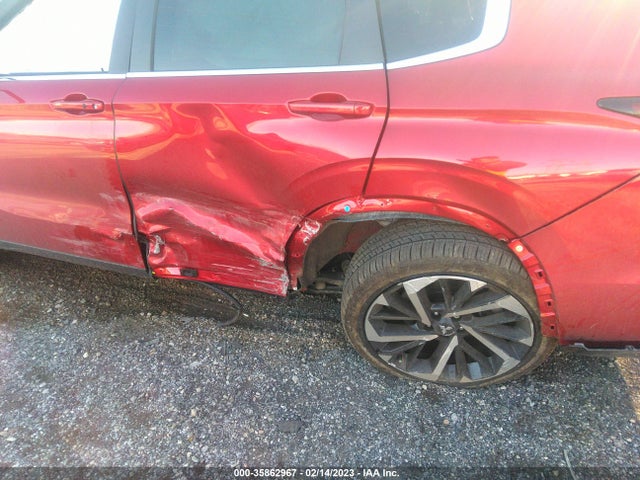 JA4J4UA86NZ087968 Mitsubishi Outlander Se