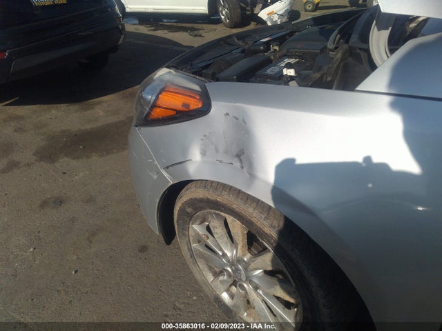 KIA FORTE LX 2016 KNAFX4A69G5458193 Image 4