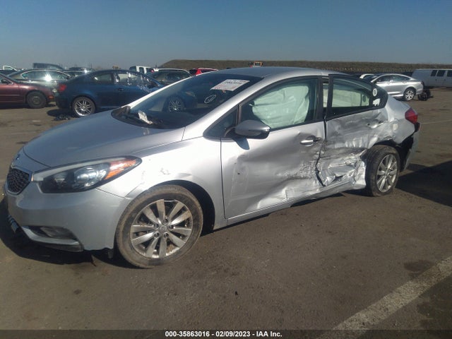 KIA FORTE LX 2016 KNAFX4A69G5458193 Image 2