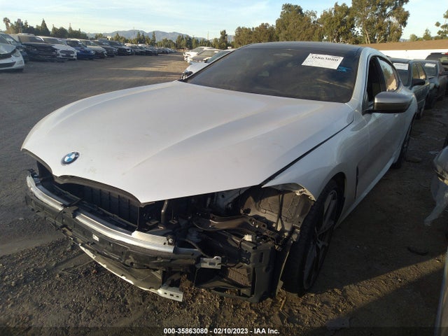 BMW 8 Series M850i 2020 WBAGV8C05LBP48761 Image 2