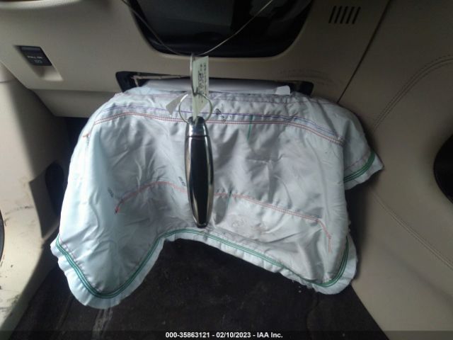 5LMCJ1C96HUL24822 Lincoln Mkc Premiere