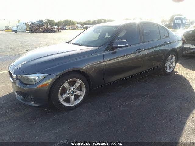 BMW 3 Series 328i 2015 WBA3C1C53FK119589 Image 2