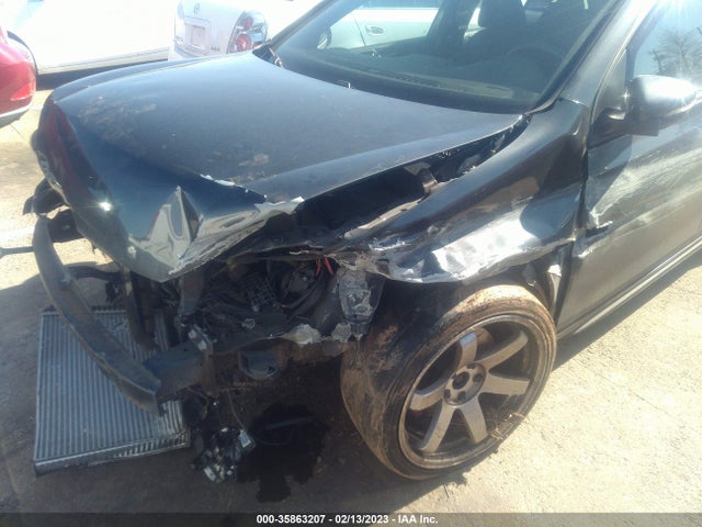 2011 VOLKSWAGEN GTI W/SUNROOF & NAVI VIN: WVWHV7AJ4BW067396