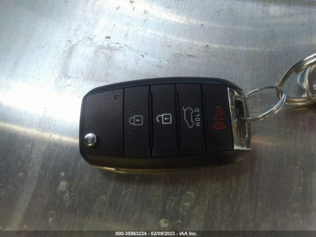 5XYPGDA30LG636734 KIA SORENTO LX