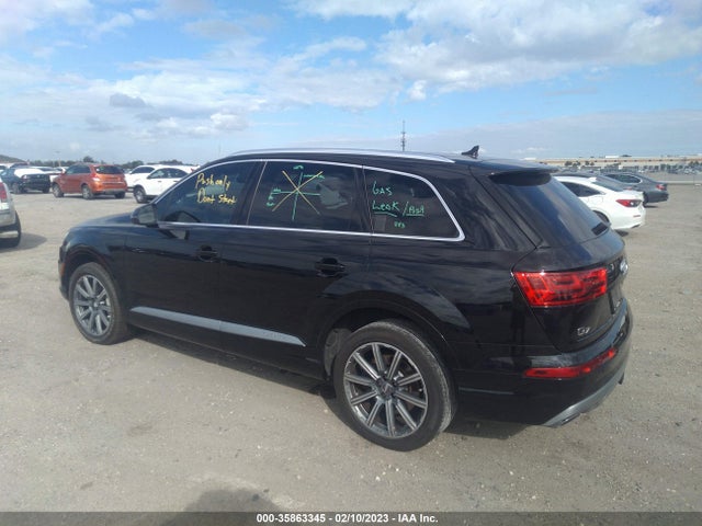 2018 Audi Q7, VIN: WA1VAAF72JD003077
