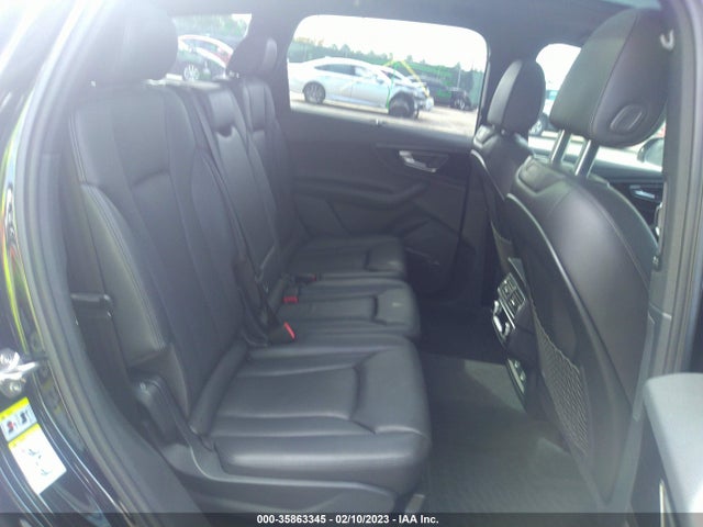 2018 Audi Q7, VIN: WA1VAAF72JD003077
