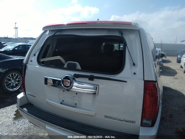 1GYS3KEF2ER196254 Cadillac Escalade Esv Platinum
