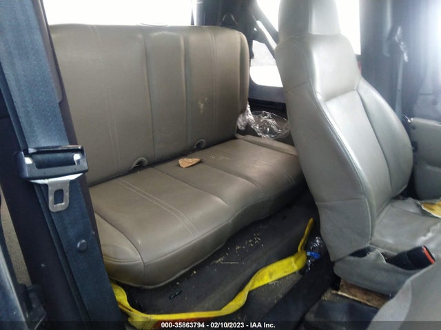 Jeep Wrangler 2004 1J4FA29164P700983 Image 8