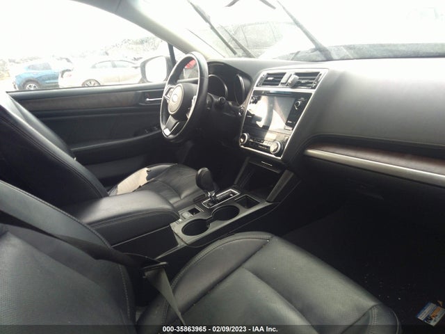 2018 Subaru Outback, VIN: 4S4BSANC6J3214918