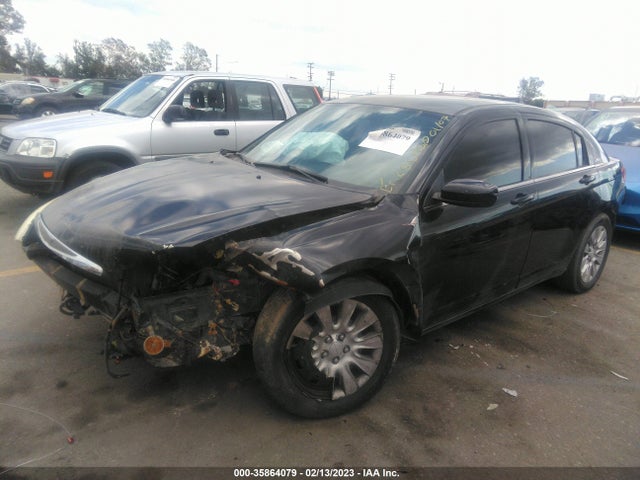 Chrysler 200 LX 2012 1C3CCBABXCN229149 Image 2