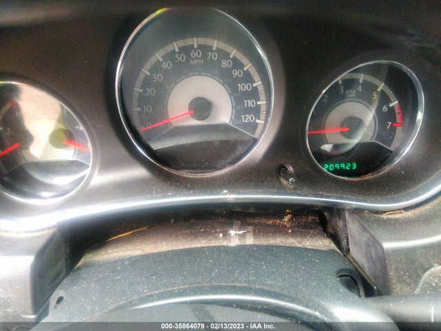 Chrysler 200 LX 2012 1C3CCBABXCN229149 Image 7