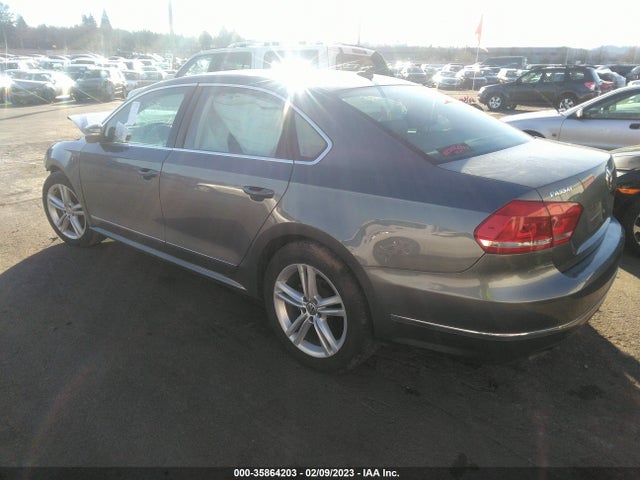 1VWCN7A32EC031995 Volkswagen Passat Tdi Sel Premium