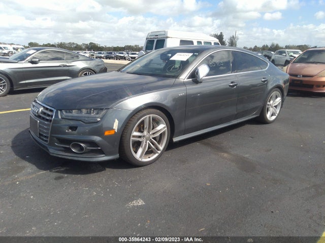 WAUW2AFC0GN020688 Audi S7