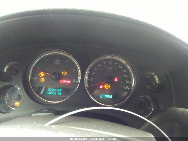 2007 GMC YUKON XL DENALI VIN: 1GKFK66827J265337