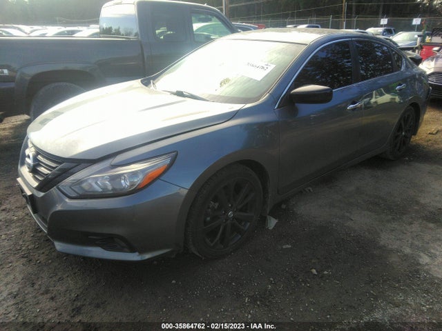 2018 Nissan Altima, VIN: 1N4AL3AP5JC256049