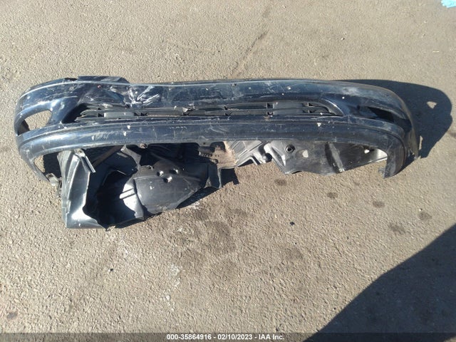 Lexus LS 430 2001 JTHBN30F210031735 Image 4